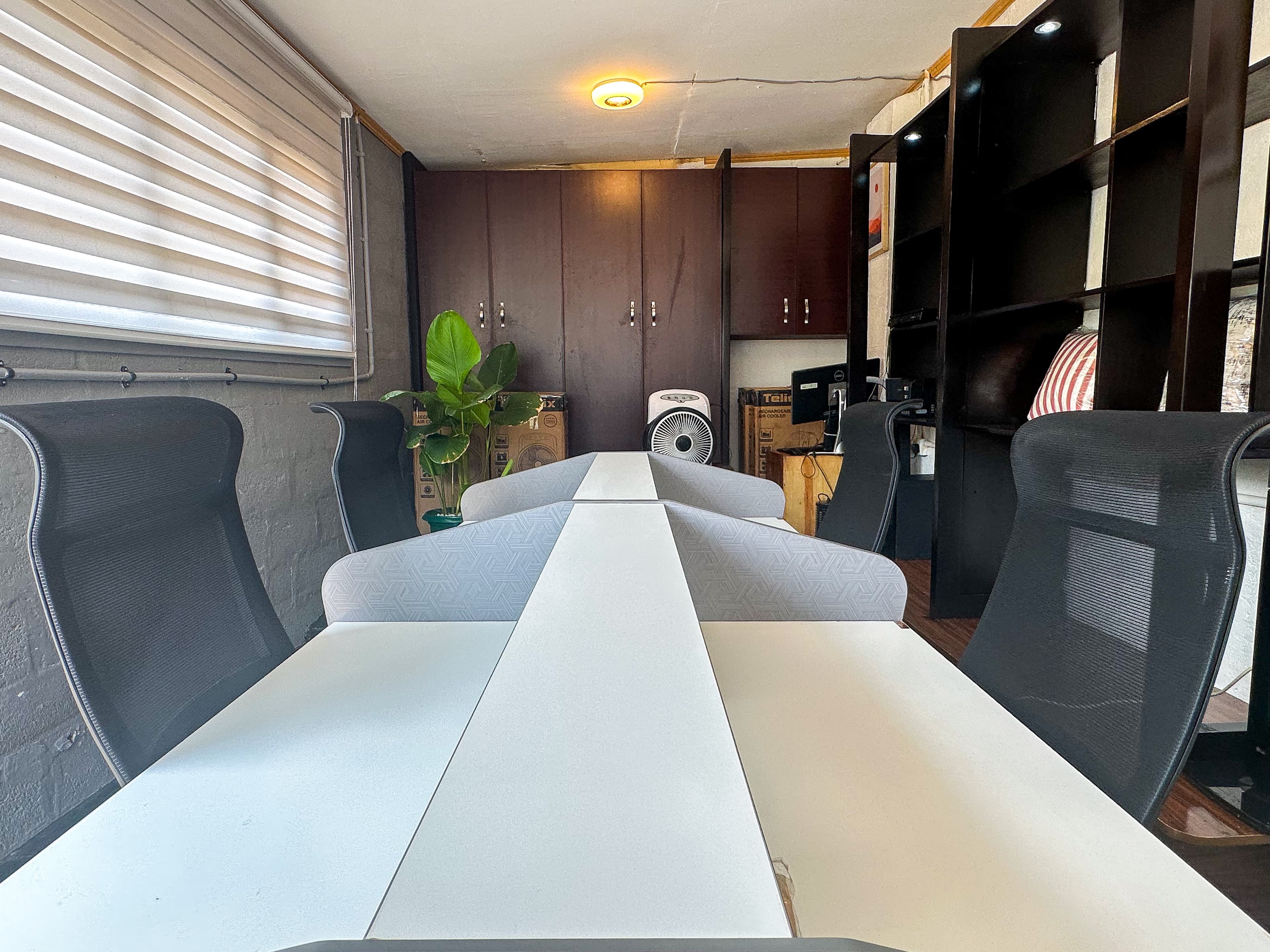 Office Space To Let, need it for yourself, team or conference, we got you covered.